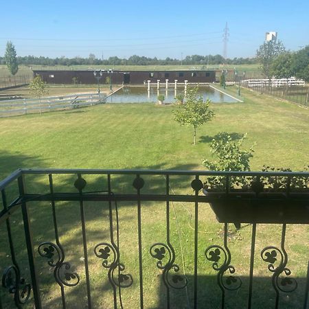 Kastelykert Fogado Hotel Szeged Bagian luar foto