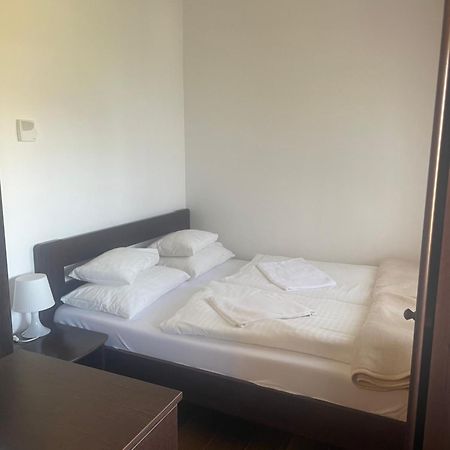 Kastelykert Fogado Hotel Szeged Bagian luar foto