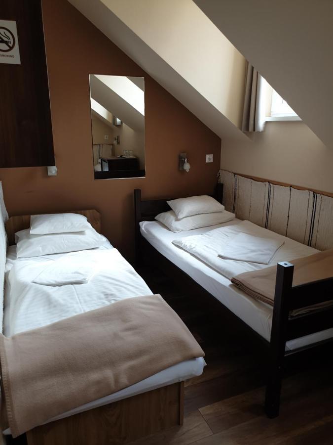 Kastelykert Fogado Hotel Szeged Bagian luar foto