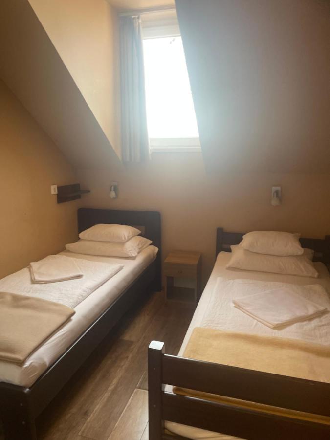 Kastelykert Fogado Hotel Szeged Bagian luar foto
