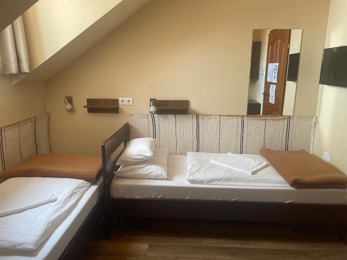Kastelykert Fogado Hotel Szeged Bagian luar foto